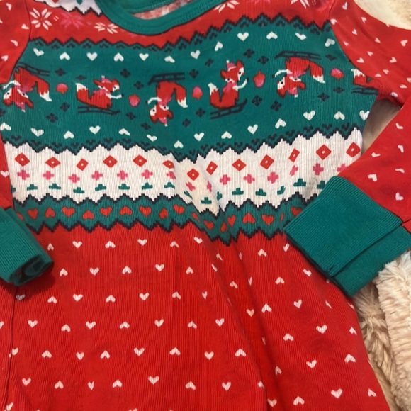 Cat and Jack 12 months Holiday PJ’s - Picture 3 of 3